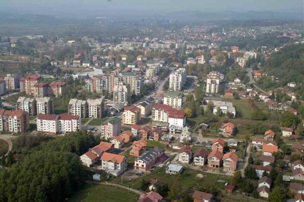 Foto: Lukavac (Wikimapia)